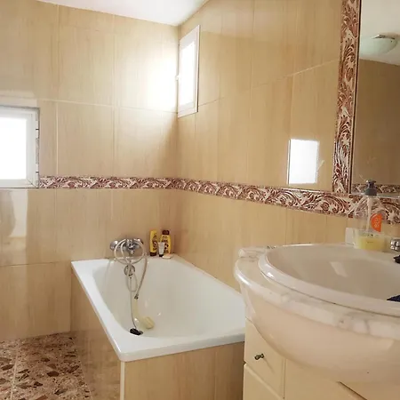Holiday home Quiet Getaway House In Alcala De Gazules